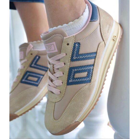 NWOB Back 70 Jogger Z sneakers in camel, navy, and pink Sz 38, $180 - Picture 3 of 10